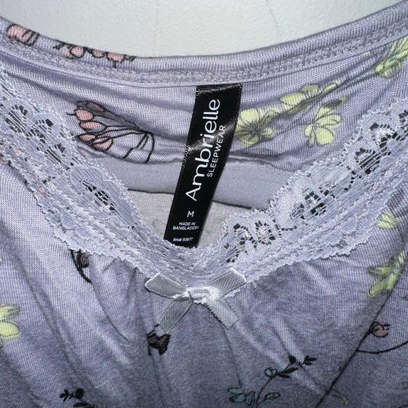 Ambrielle Sleepwear Women’s Purple Floral Chemise Size Medium Nightgown Bra Lace - Picture 5 of 14